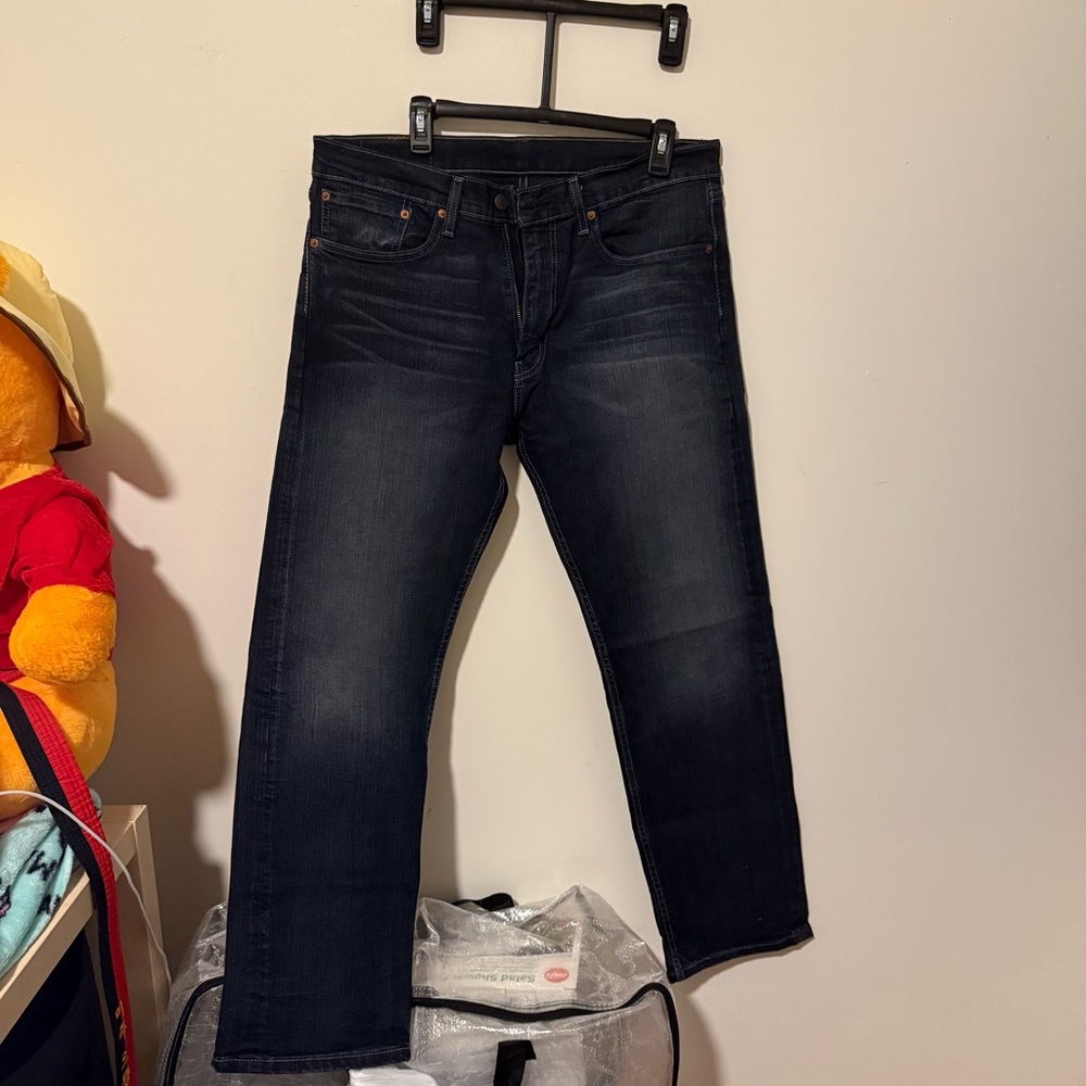 THREE levis pants - Picture 9 of 12